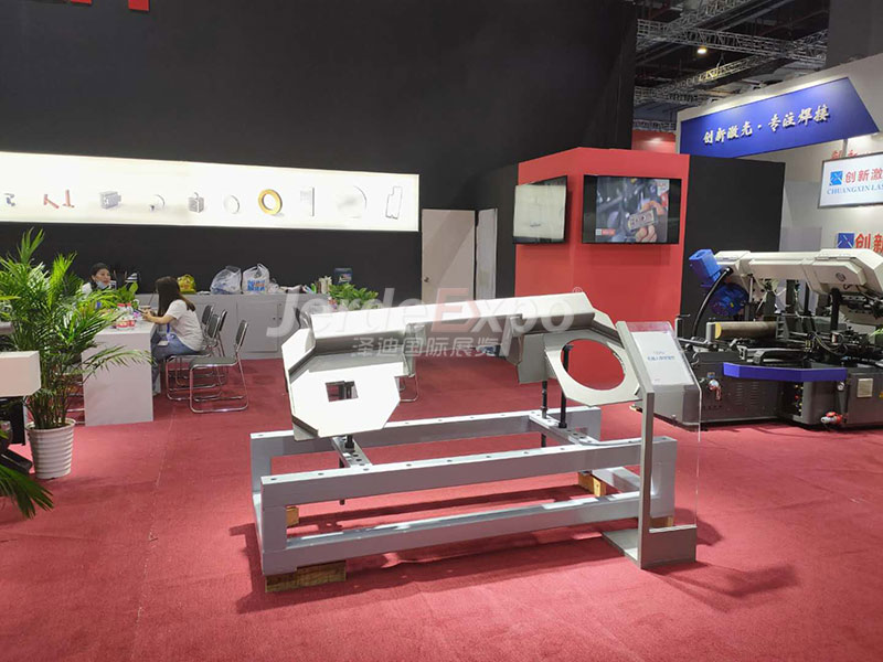 鋸力煌帶鋸床 鋸力煌帶鋸床